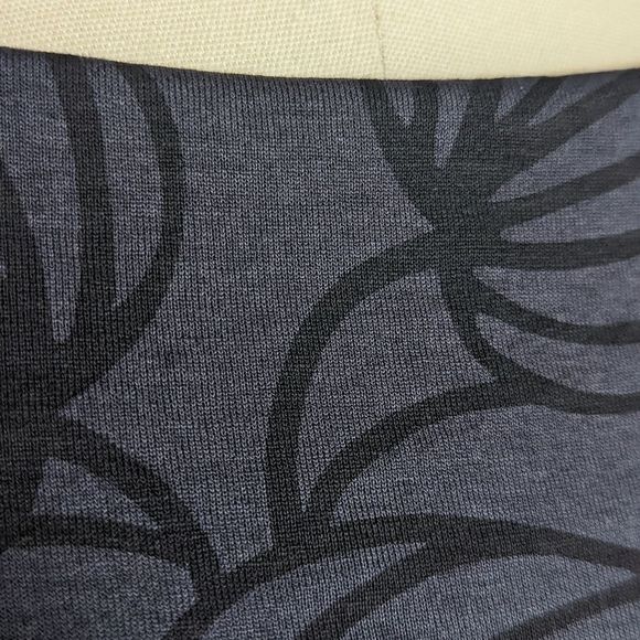 Tunic Teeshirt or extremely short dress? 6 - Picture 9 of 9